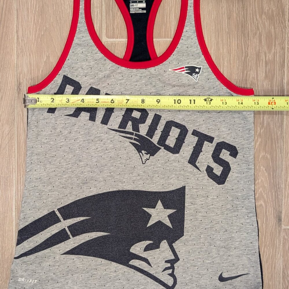 Women's Nike New England Patriots Tank Top - Picture 5 of 11